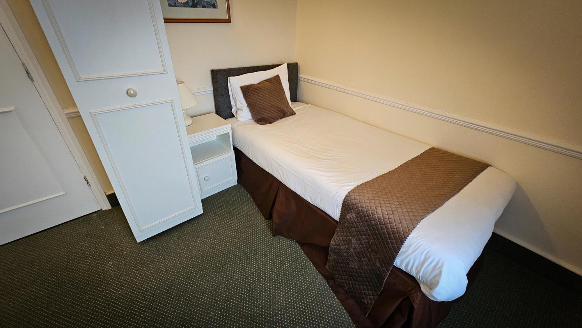 Hotel Nelson *
